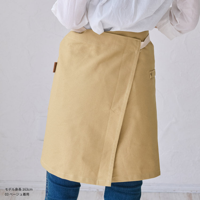 タオル掛けループ付き腰巻きエプロン