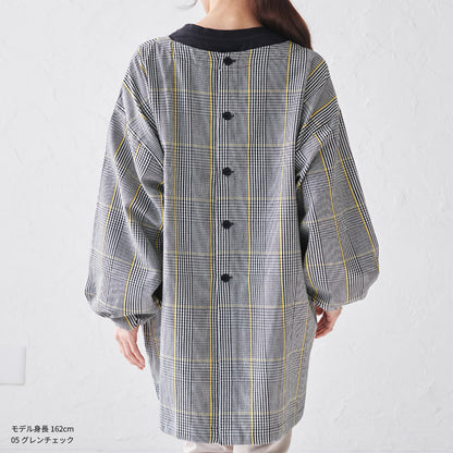 お尻が隠れる綿麻チェック柄ワンピースエプロン