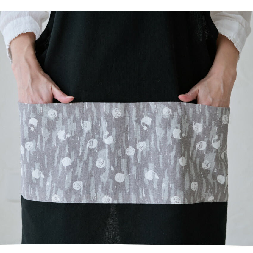 無地に和柄のワンポイントがおしゃれなH型エプロン