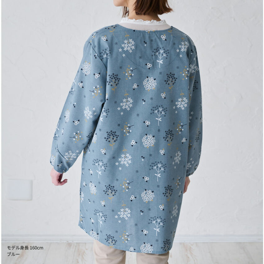 ゆったりとした着心地のおしゃれな割烹着