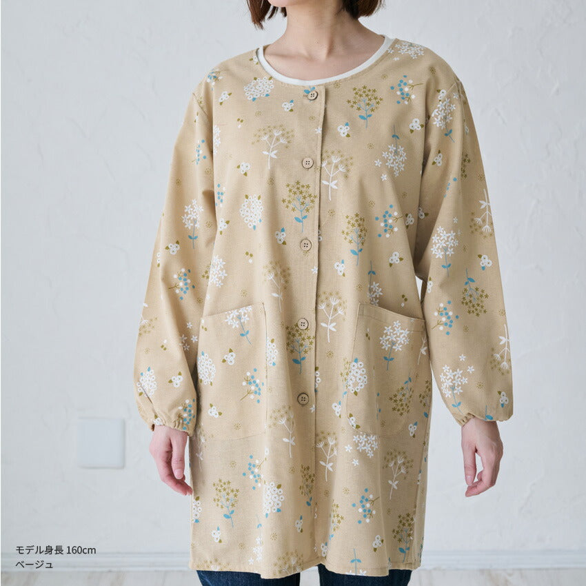 ゆったりとした着心地のおしゃれな割烹着