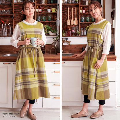 お尻が隠れる綿麻チェック柄ワンピースエプロン