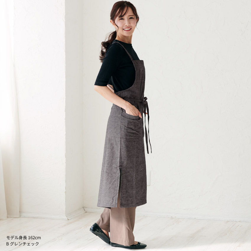 お尻が隠れるチェックロングクロスエプロン