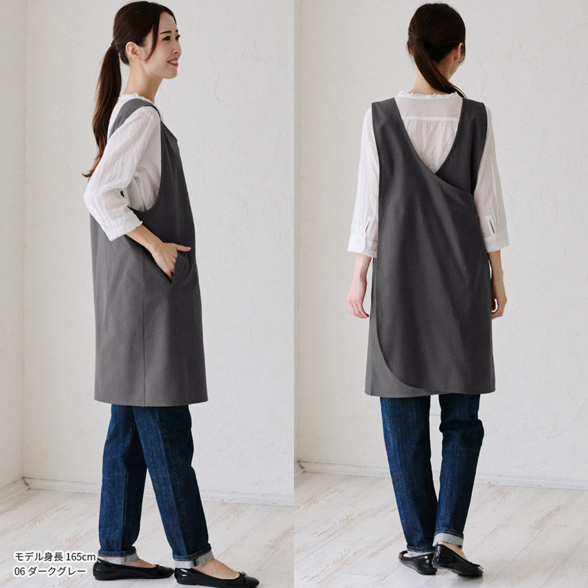 お尻が隠れるチェックロングクロスエプロン