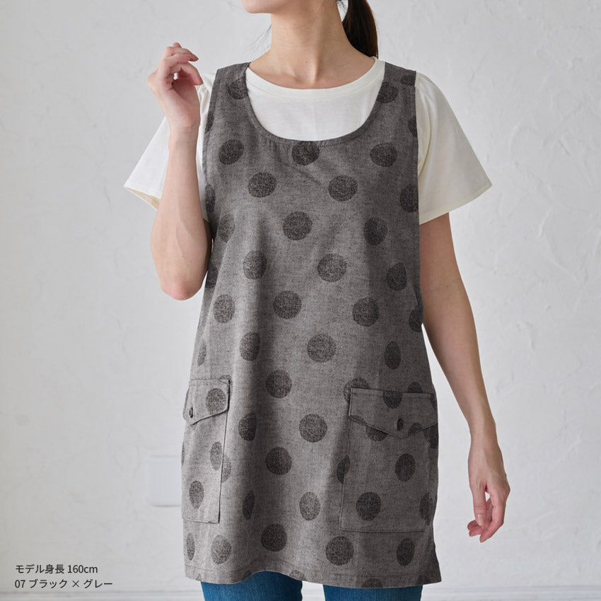 結ぶ手間なし！すっぽり着れるクロスエプロン