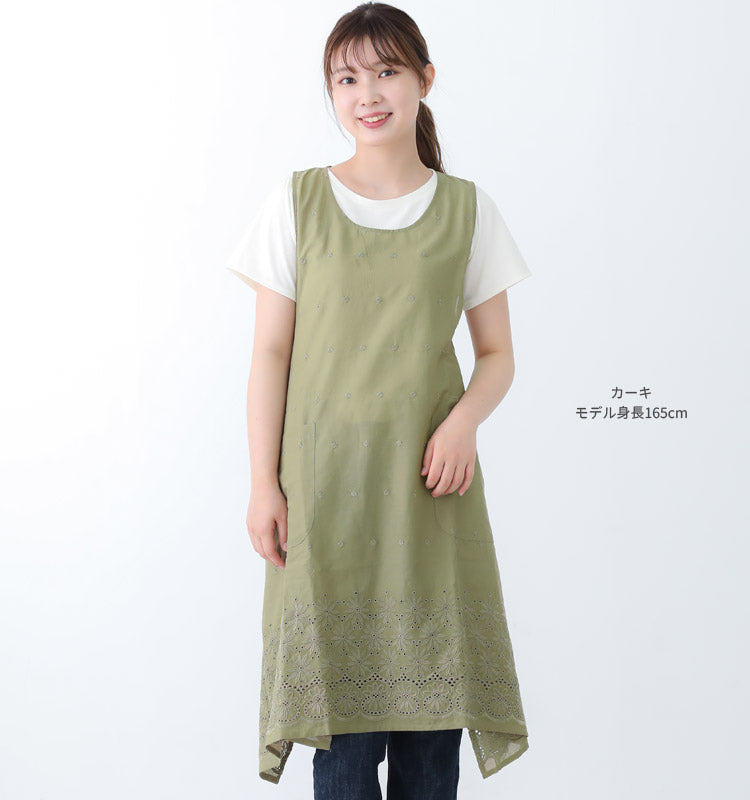 Ｍ〜Ｌサイズ、フラワー刺繍ワンピースタブリエエプロン、ワンピース、エプロン、チュニック、タブリエ、ロング丈、かわいい、可愛い、料理、ギフト、プレゼント、保育士、エプロン、ゆったり、大きいサイズ、大きい、母の日