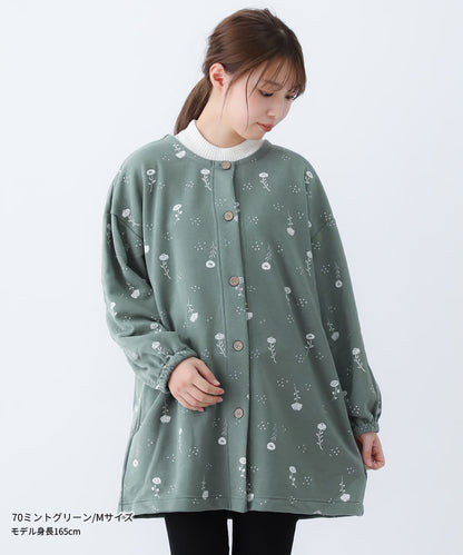 お尻がすっぽり隠れる割烹着、裏起毛、エプロン、ボタニカル柄、ゆったり、フリース、ボア