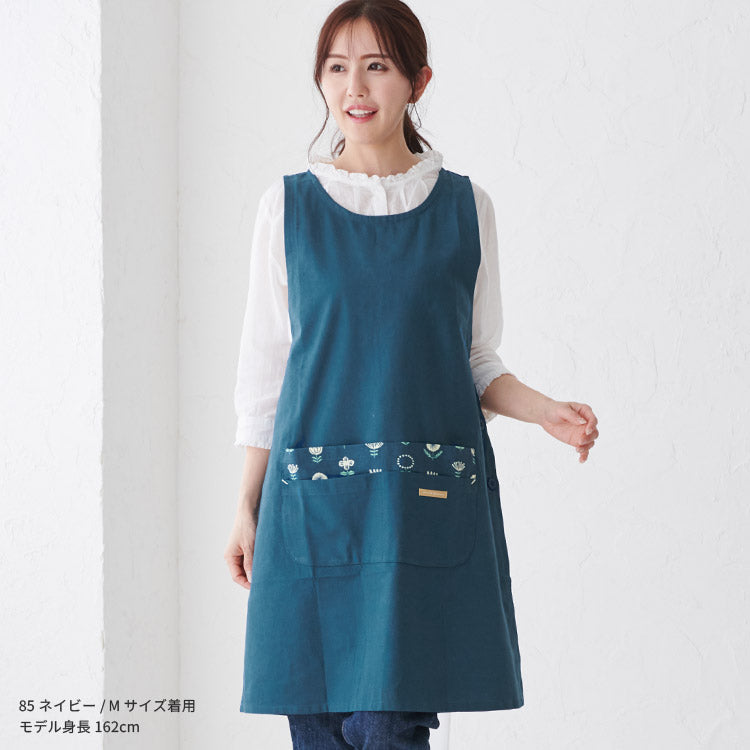 お尻が隠れる花柄エプロンワンピース