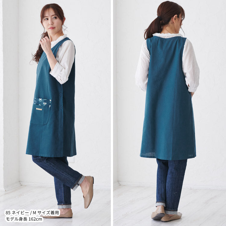 お尻が隠れる花柄エプロンワンピース