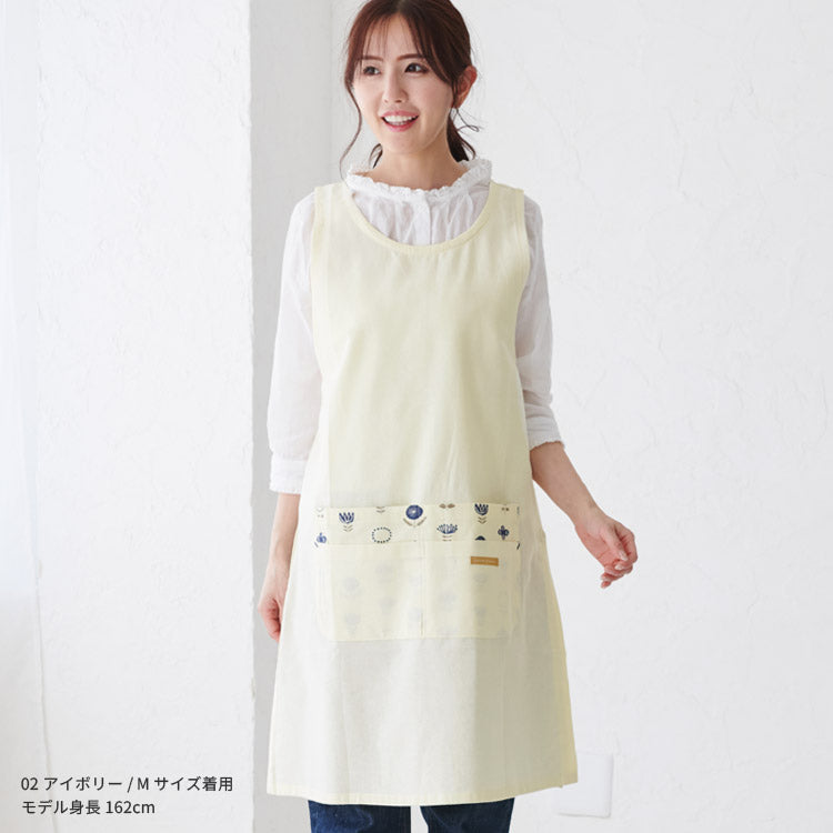 お尻が隠れる花柄エプロンワンピース