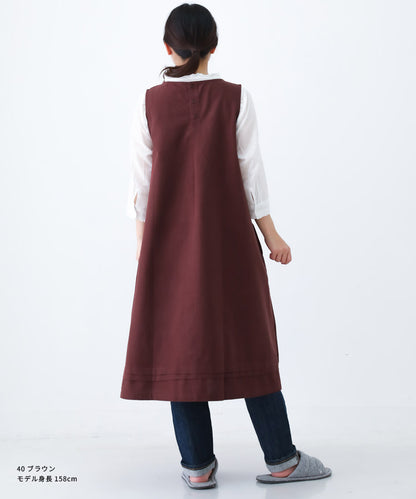 お尻が隠れるコットンフランネルワンピースエプロン