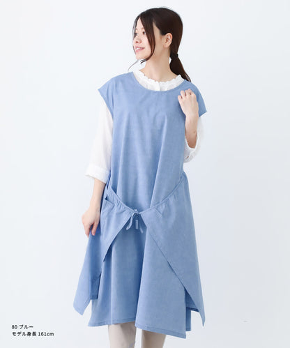 お尻が隠れる前ラップ付きワンピースエプロン