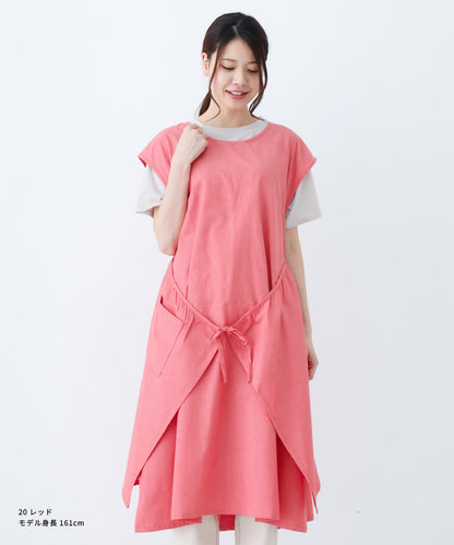 お尻が隠れる前ラップ付きワンピースエプロン