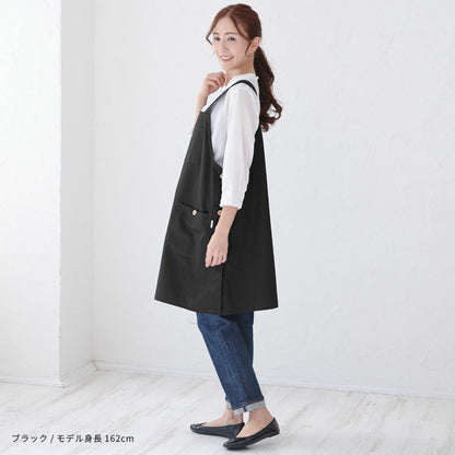 お尻が隠れるスクエアネックエプロン